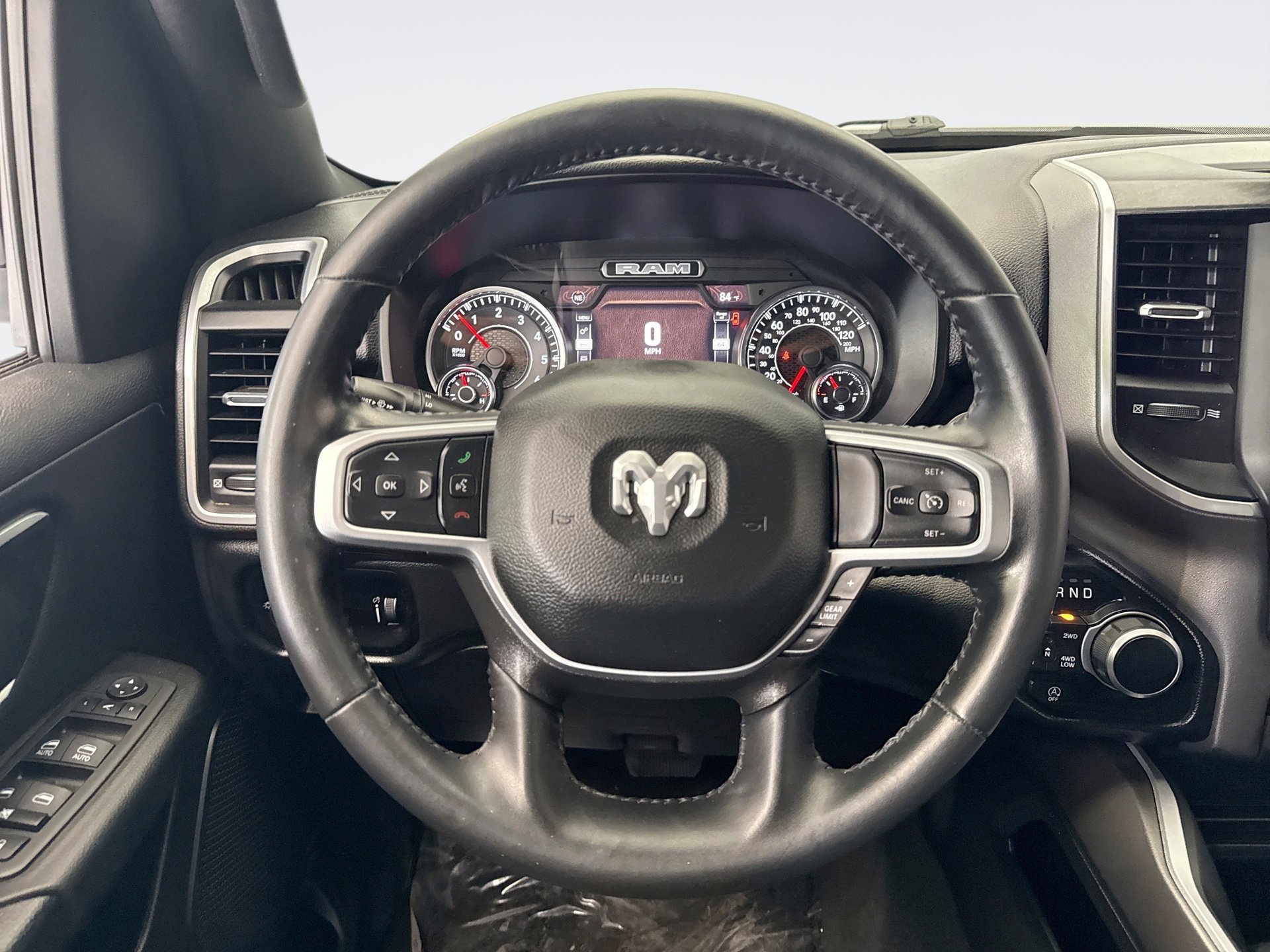 Used 2022 RAM 1500 Big Horn AWD/4WD image 12