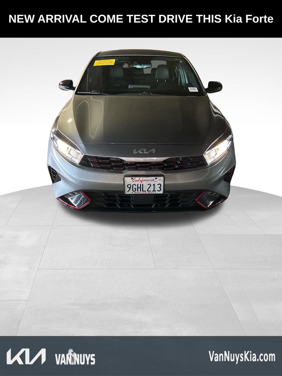 Used 2023 Kia Forte GT-Line w/ GT-Line Premium Package image 2