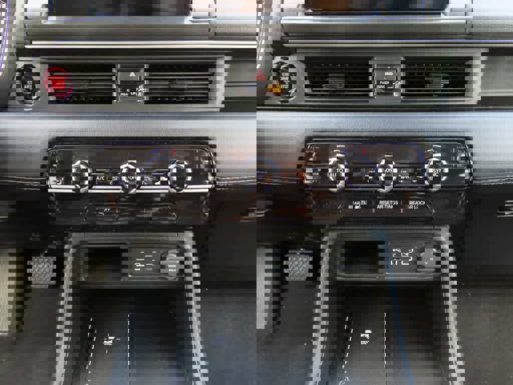 Certified 2023 Honda Pilot Touring image 25