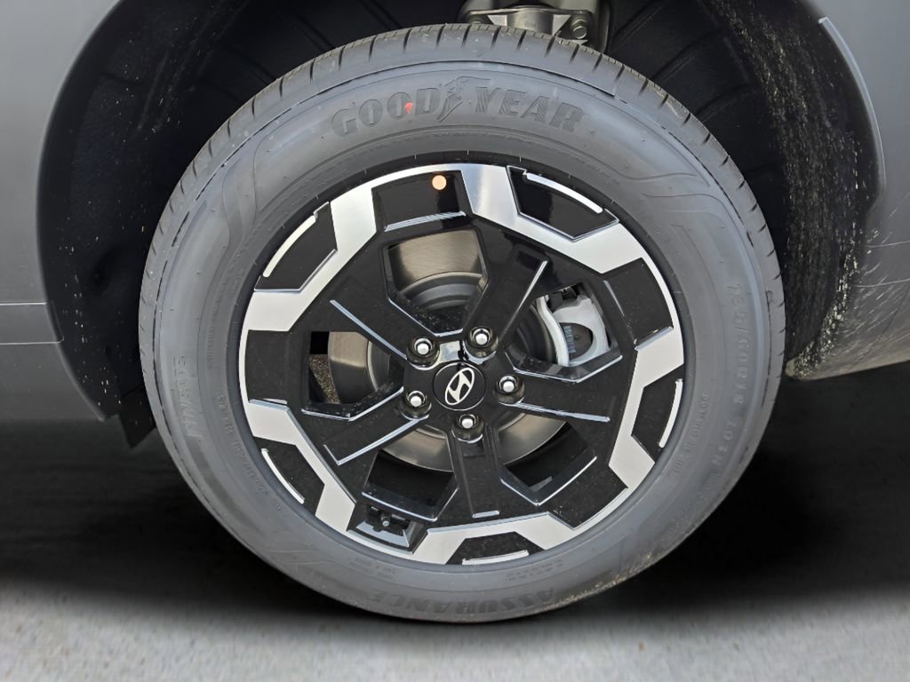 Used 2026 Hyundai Santa Fe SE image 11
