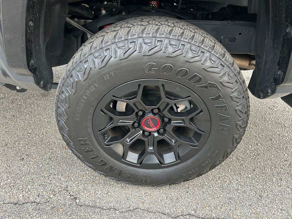 Certified 2025 Toyota Tacoma TRD Pro w/ Tow Tech Package AWD/4WD image 9