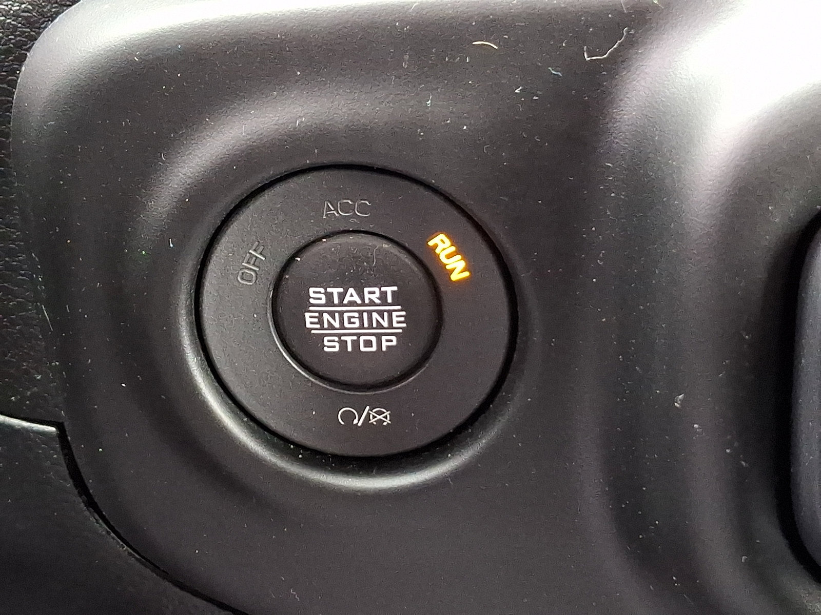 Used 2020 Jeep Gladiator Sport w/ Quick Order Package 24S image 23