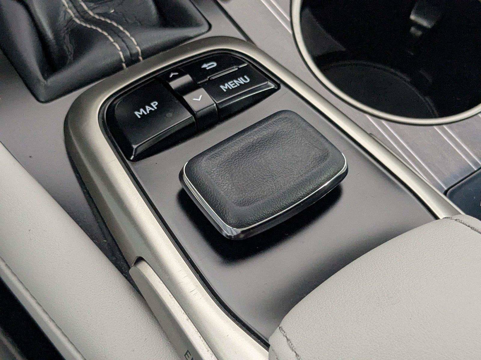 Used 2019 Lexus RX 450h AWD w/ Luxury Package image 26