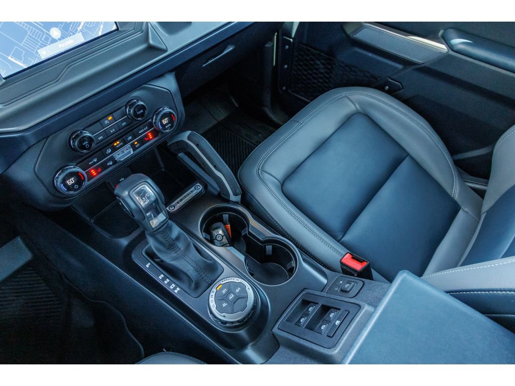 Used 2023 Ford Bronco Outer Banks AWD/4WD image 25