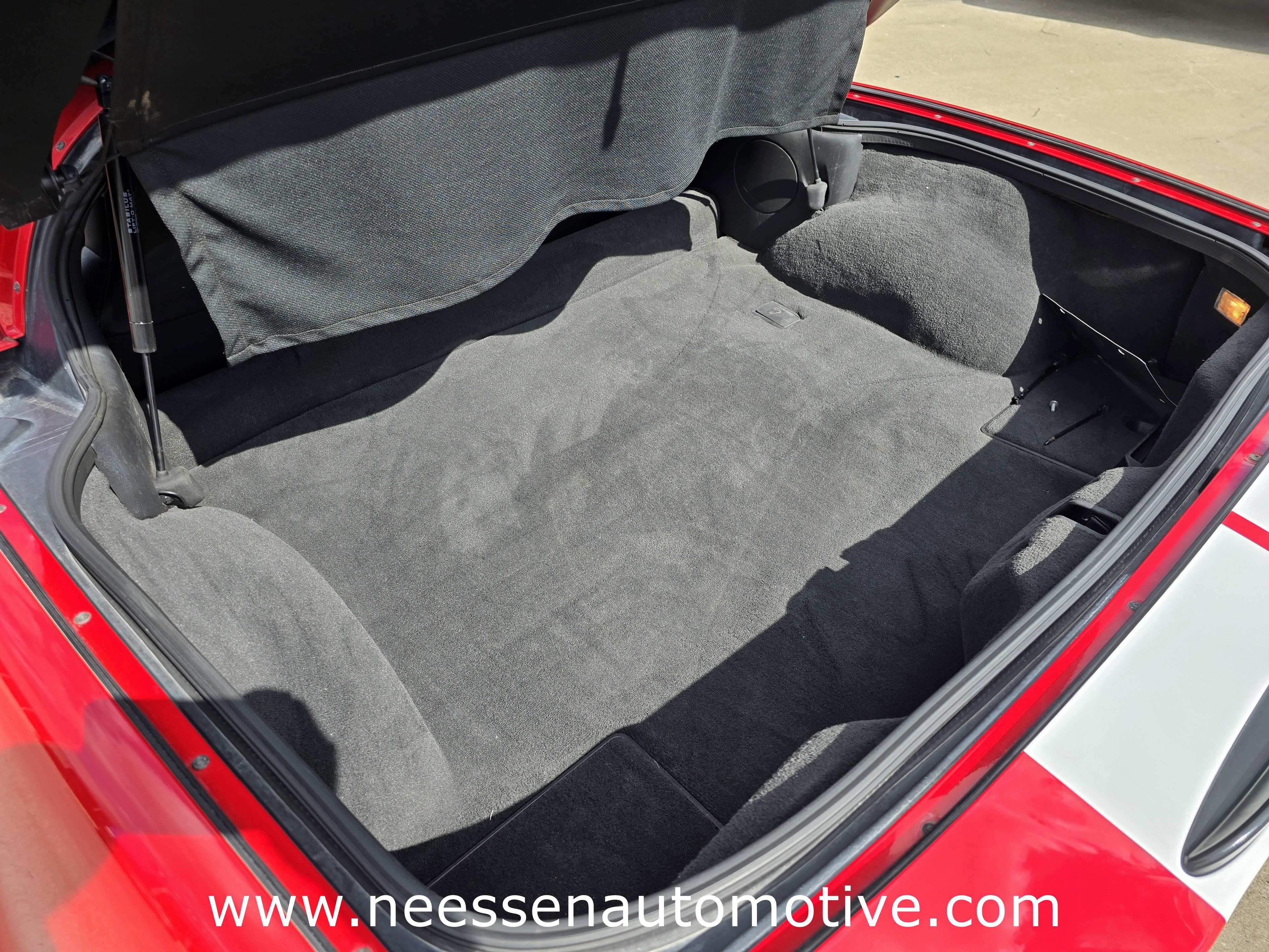 Used 2006 Chevrolet Corvette Z06 w/ Preferred Equipment Group image 35