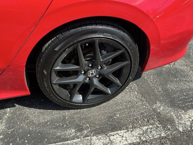 Used 2025 Honda Civic Sport image 15