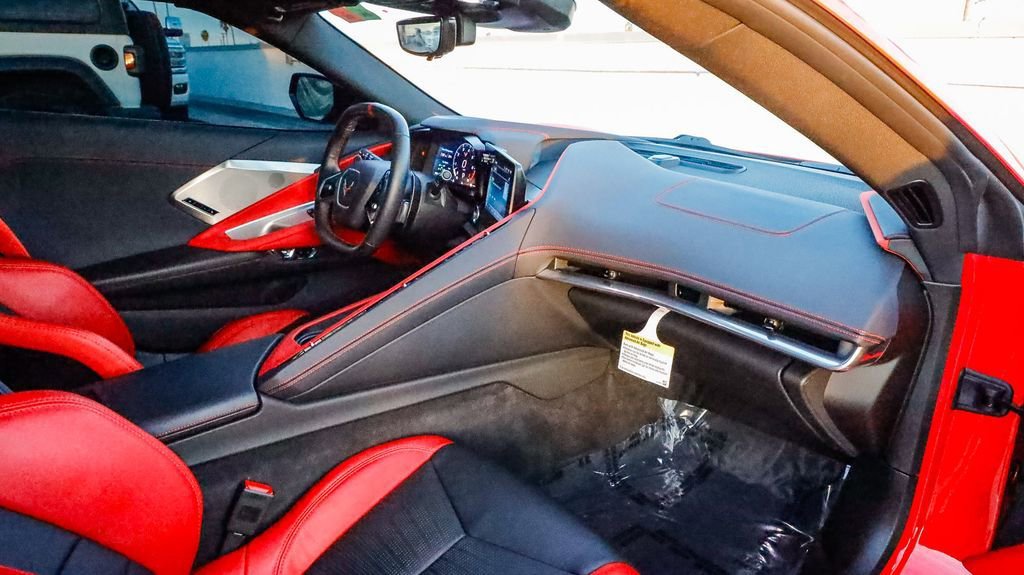 Used 2024 Chevrolet Corvette Stingray Preferred Cpe w/ LPO, Roadside Safety Package image 17