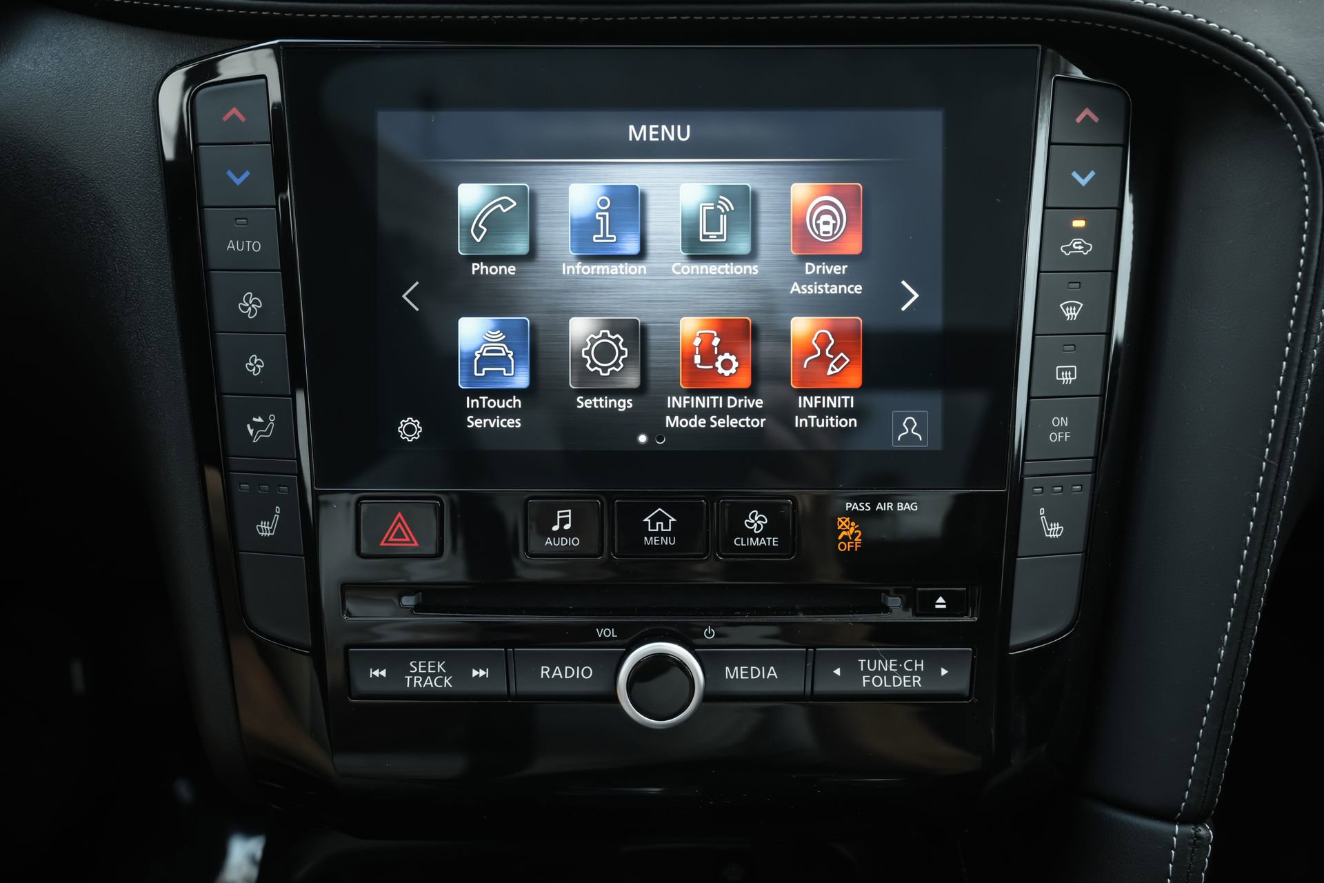 Used 2025 INFINITI QX50 Luxe image 12