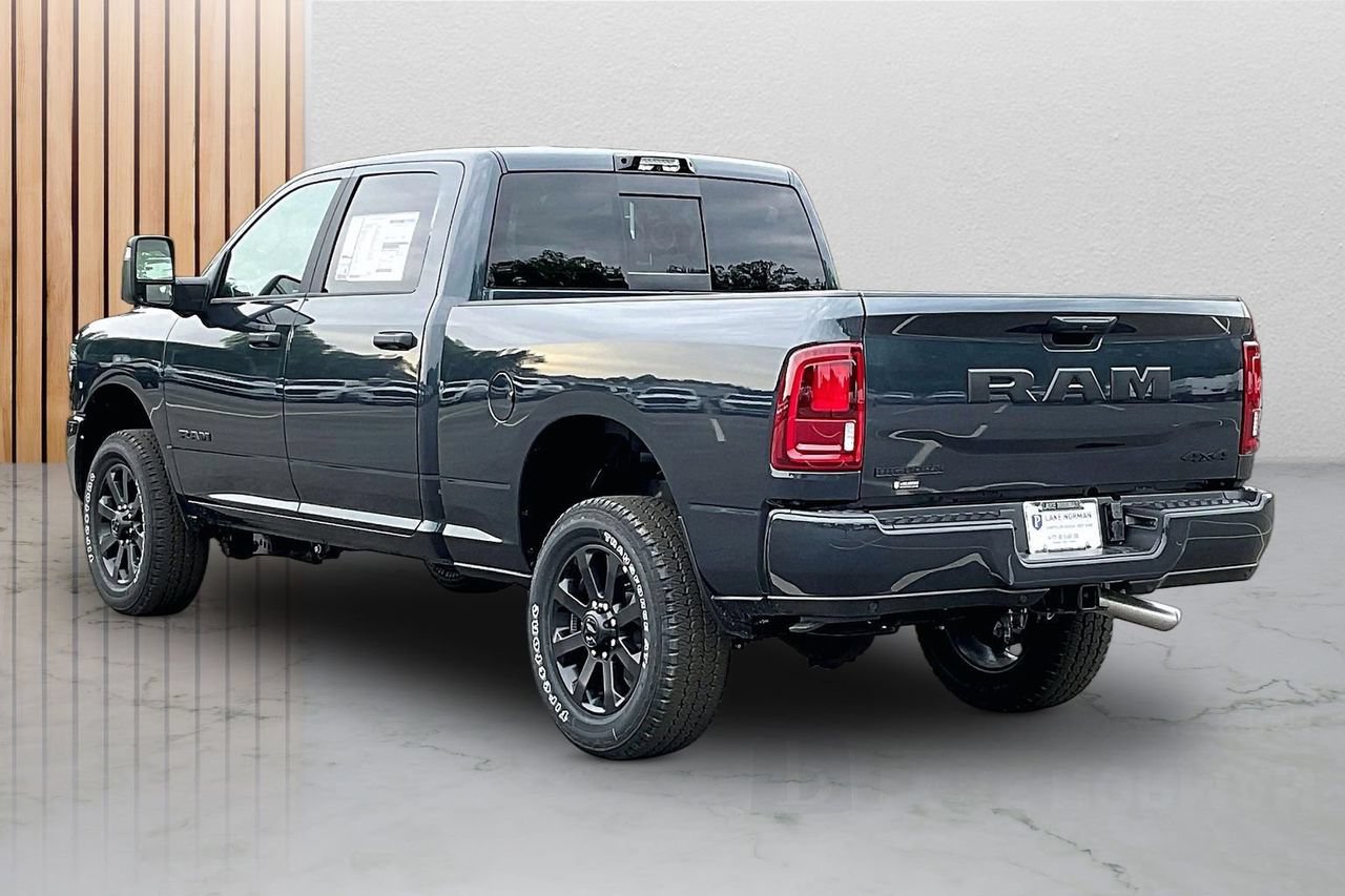 New 2026 RAM 2500 Big Horn AWD/4WD image 7