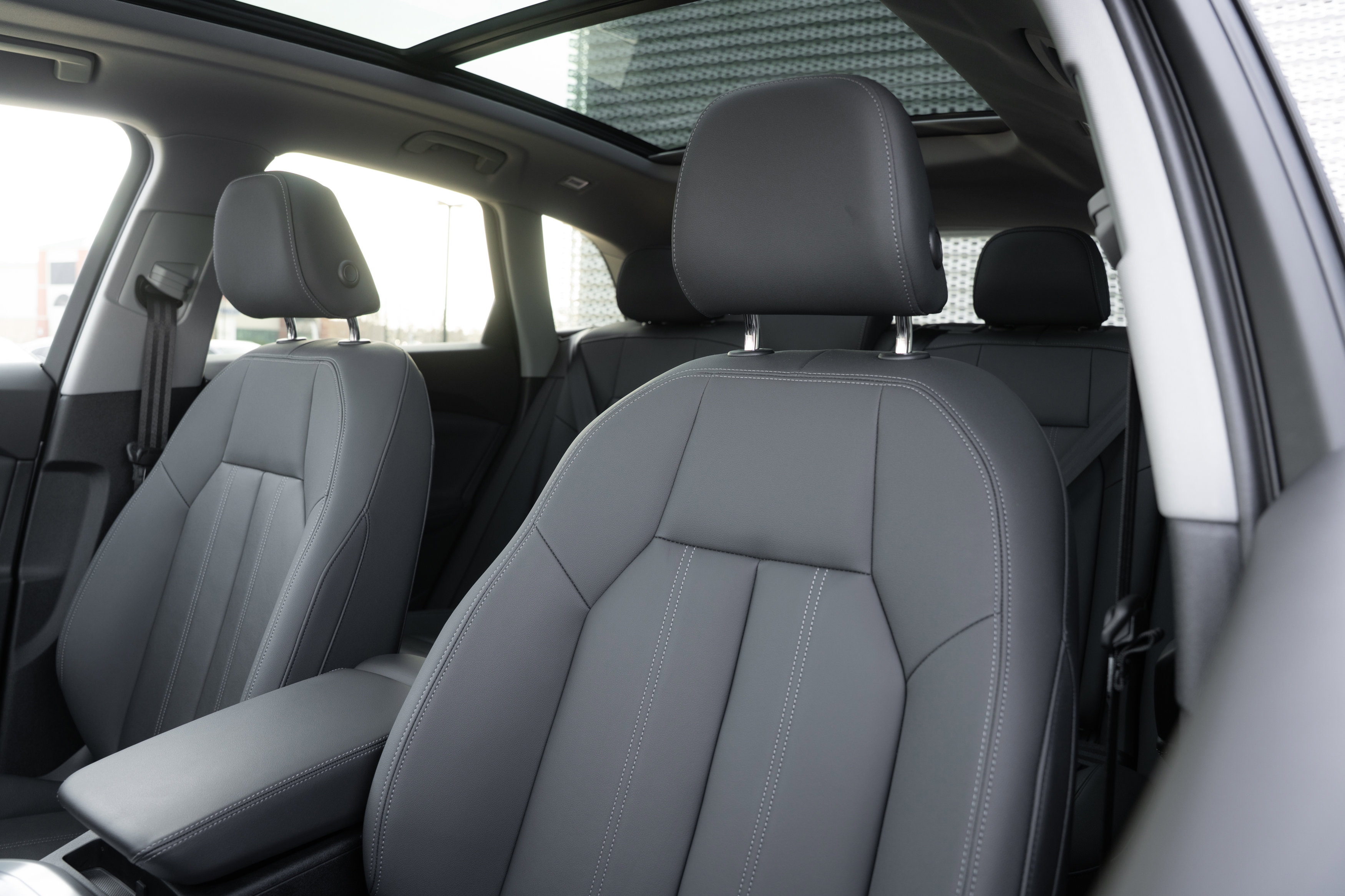 Certified 2025 Audi Q5 Premium Plus w/ Premium Plus image 24