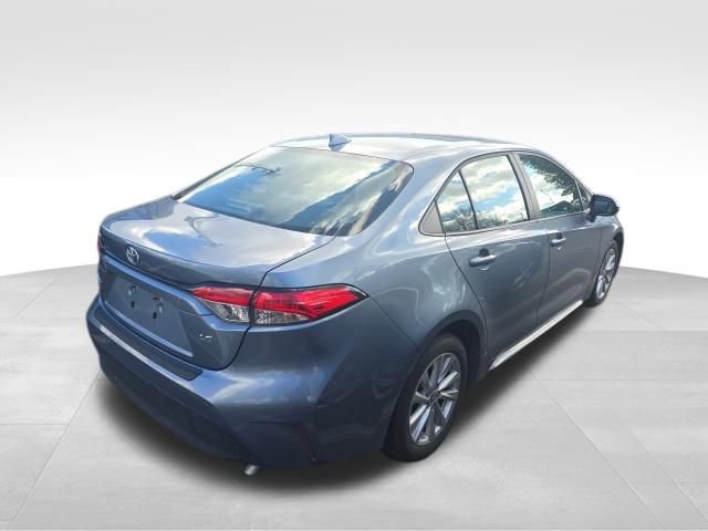 Used 2023 Toyota Corolla LE w/ LE Convenience Package image 6