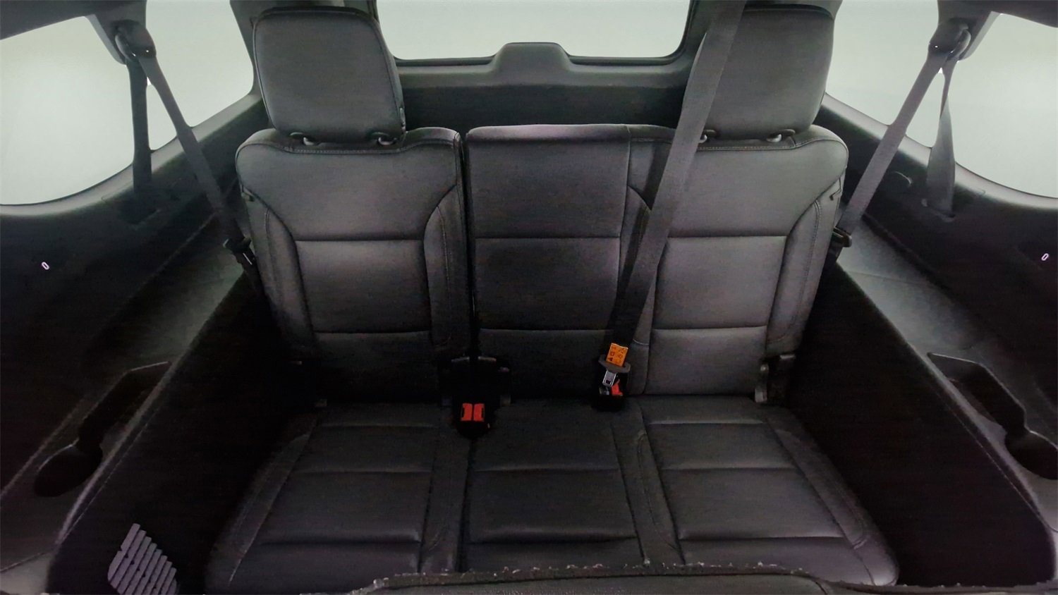 Used 2023 Chevrolet Suburban LT image 25