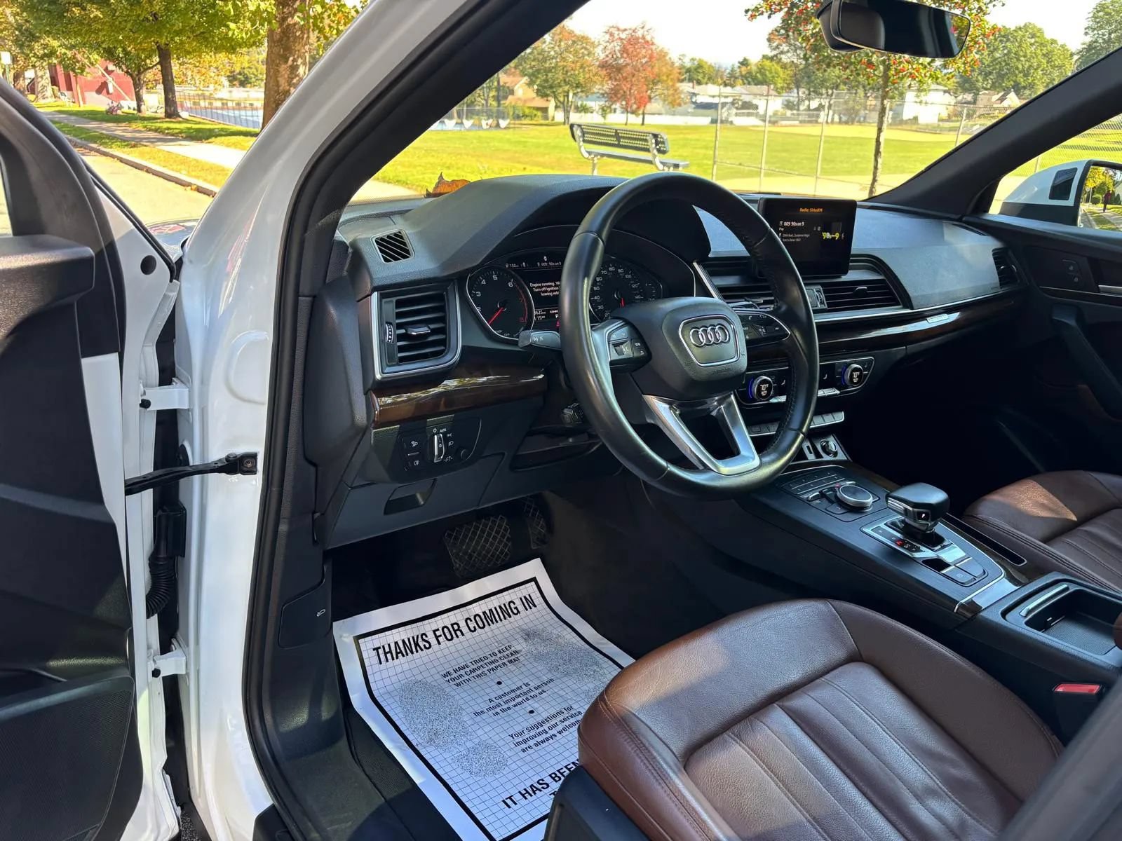 Used 2019 Audi Q5 2.0T Premium w/ Convenience Package AWD/4WD image 12