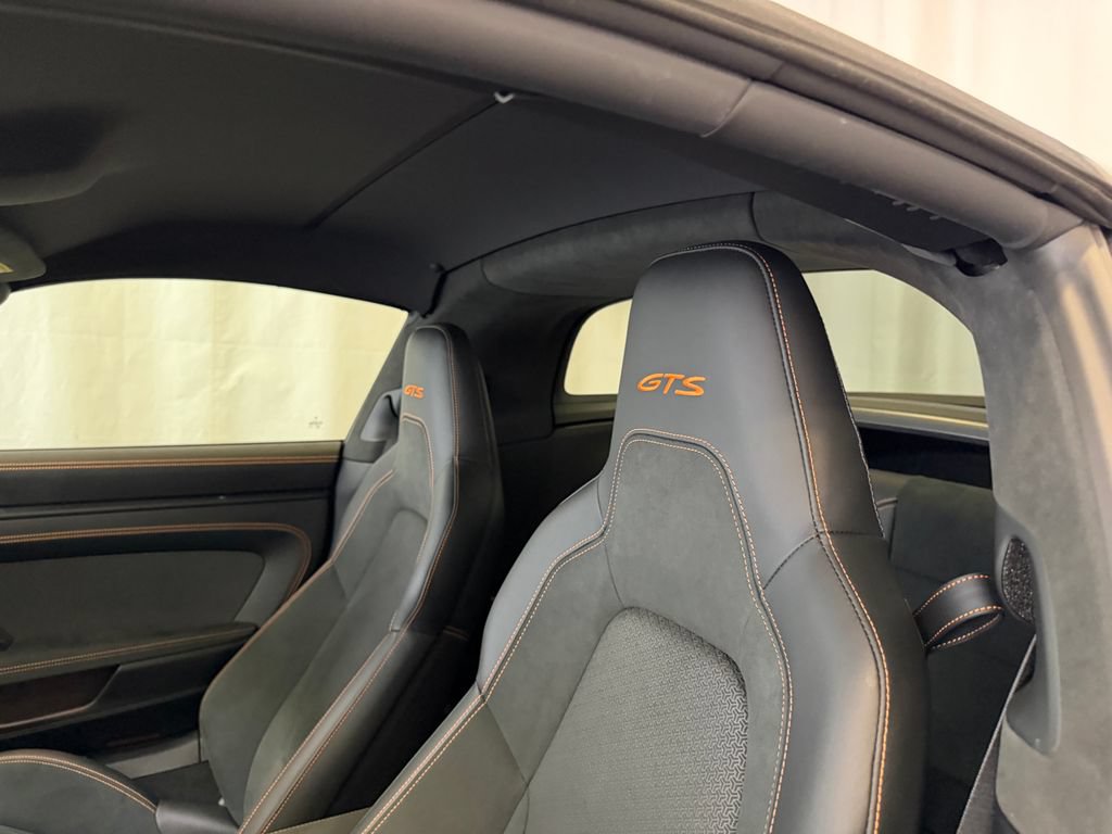 Certified 2025 Porsche 911 Targa 4 GTS w/ Premium Package AWD/4WD image 24