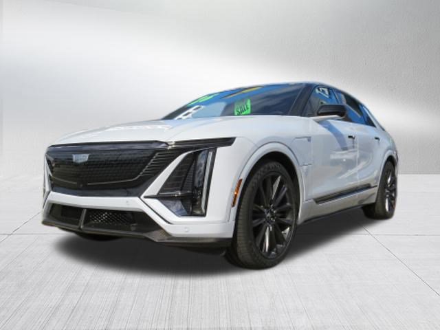 New 2026 Cadillac Lyriq V w/ Exterior Carbon Fiber Package image 7