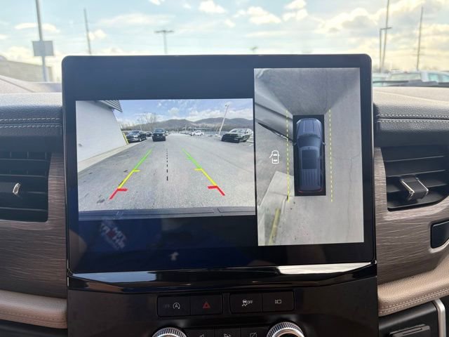 Used 2024 Ford Expedition Limited image 5