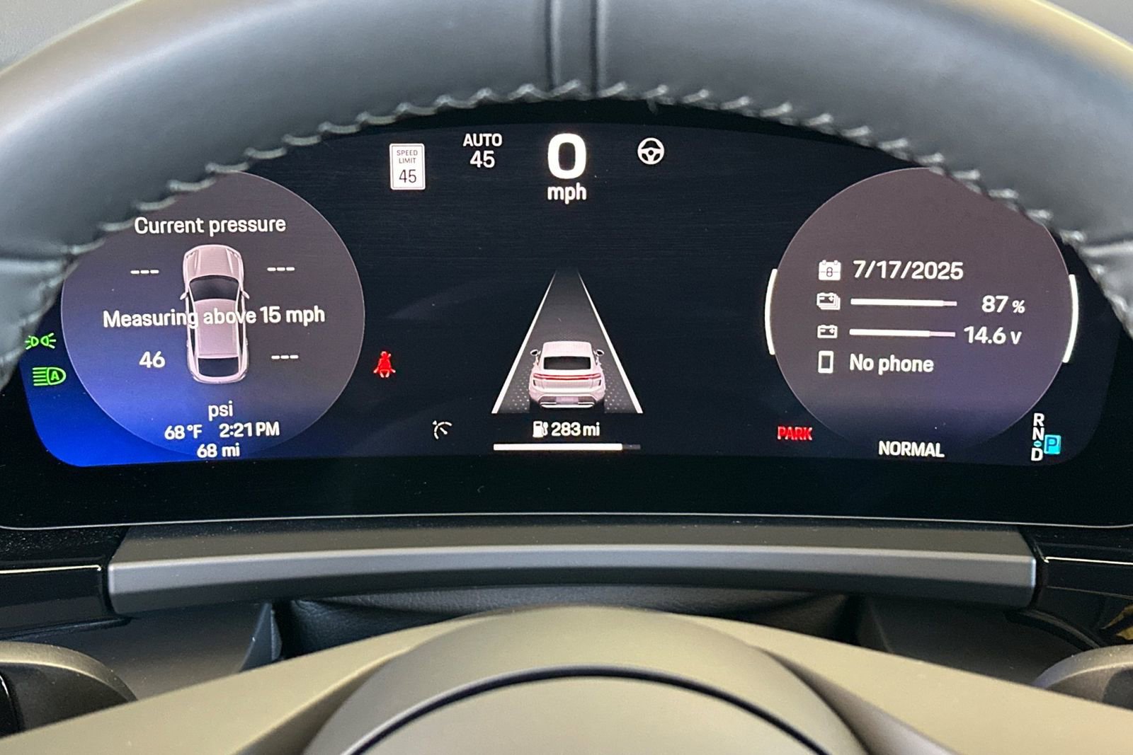 New 2025 Porsche Macan Turbo Electric image 26