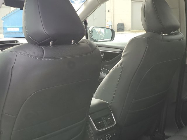 Used 2023 Subaru Outback Touring AWD/4WD image 23