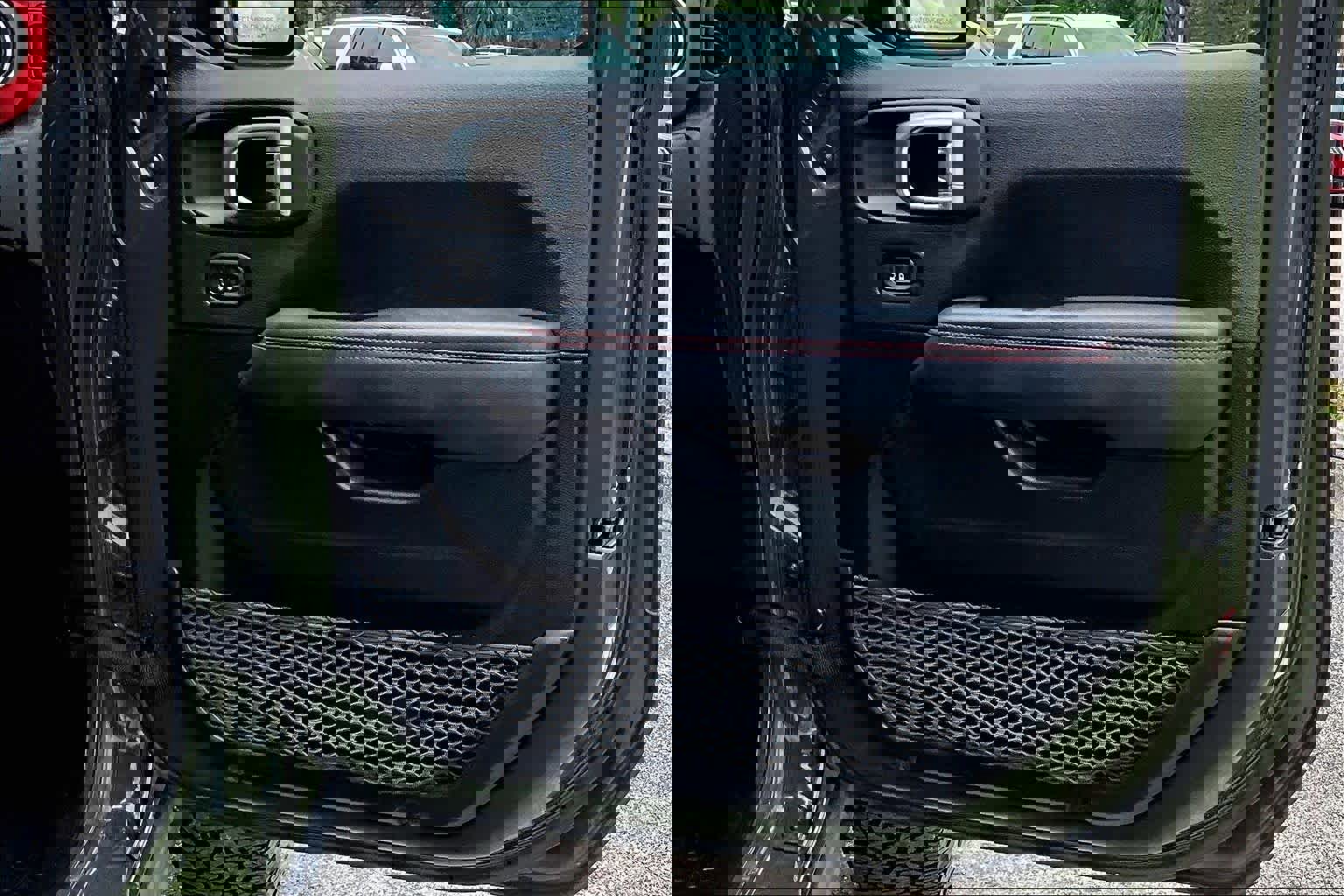 Used 2021 Jeep Wrangler Unlimited Rubicon AWD/4WD image 26