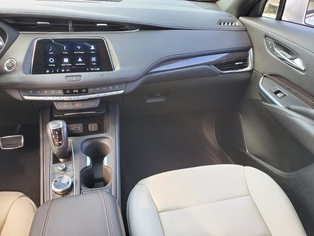 Used 2019 Cadillac XT4 Sport image 15