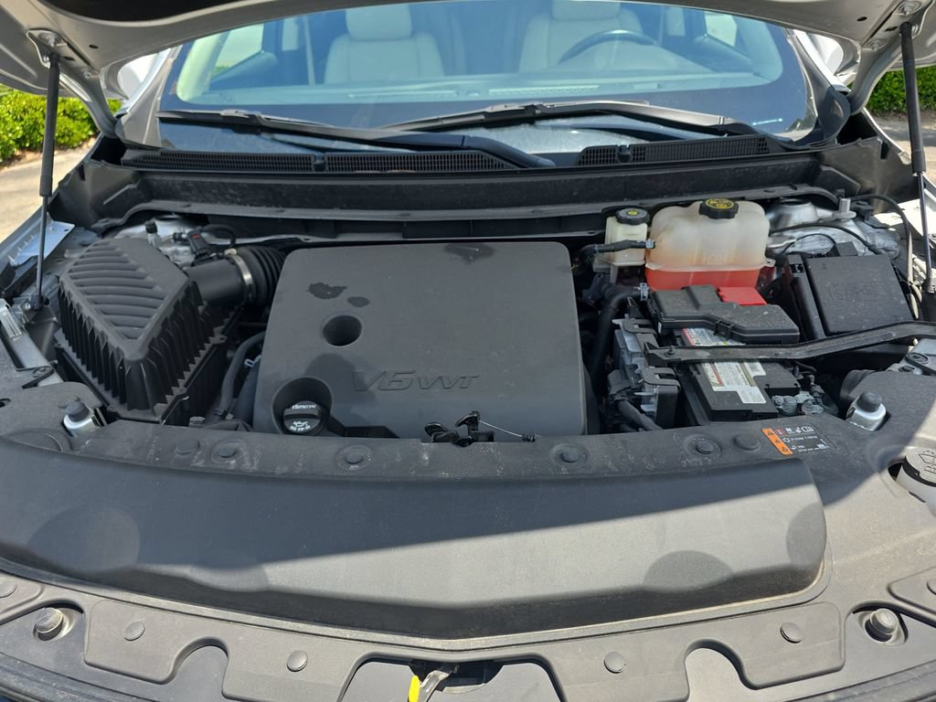 Used 2022 Buick Enclave Essence FWD image 32
