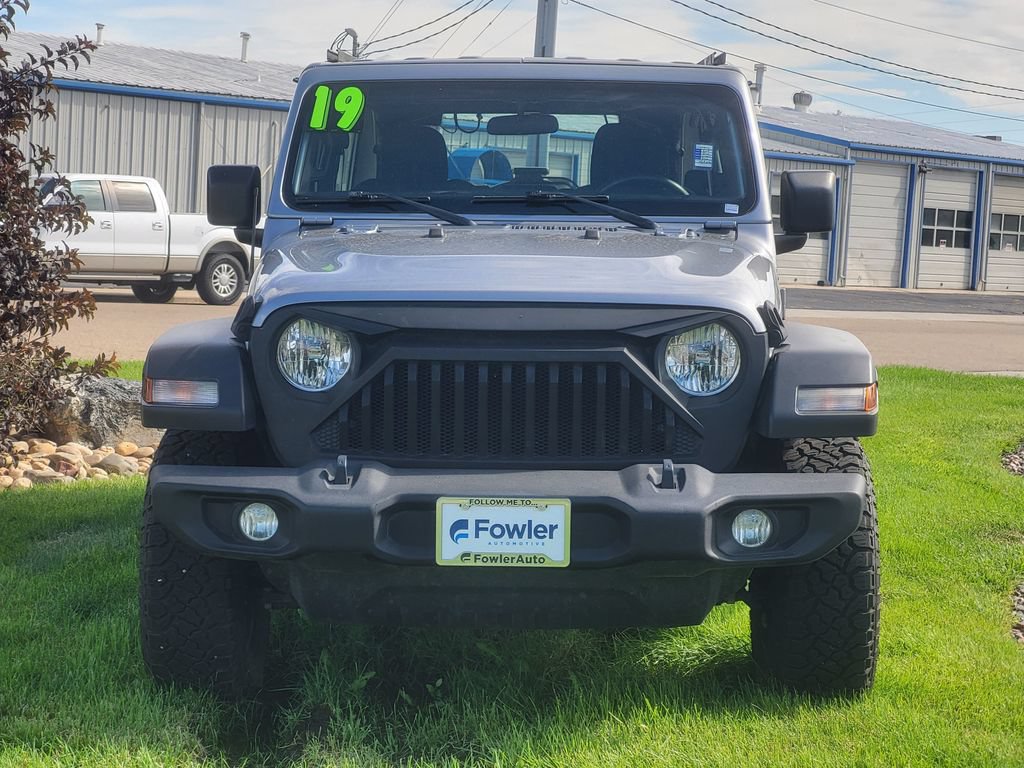 Used 2019 Jeep Wrangler Unlimited Sport AWD/4WD image 2