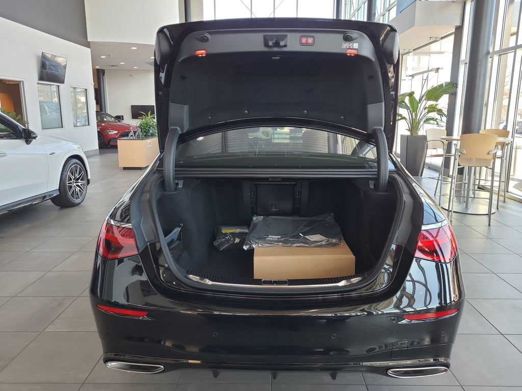 New 2026 Mercedes-Benz S 580 4MATIC Sedan image 12