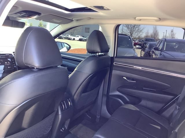 Used 2023 Hyundai Tucson SEL w/ Convenience Package AWD/4WD image 22