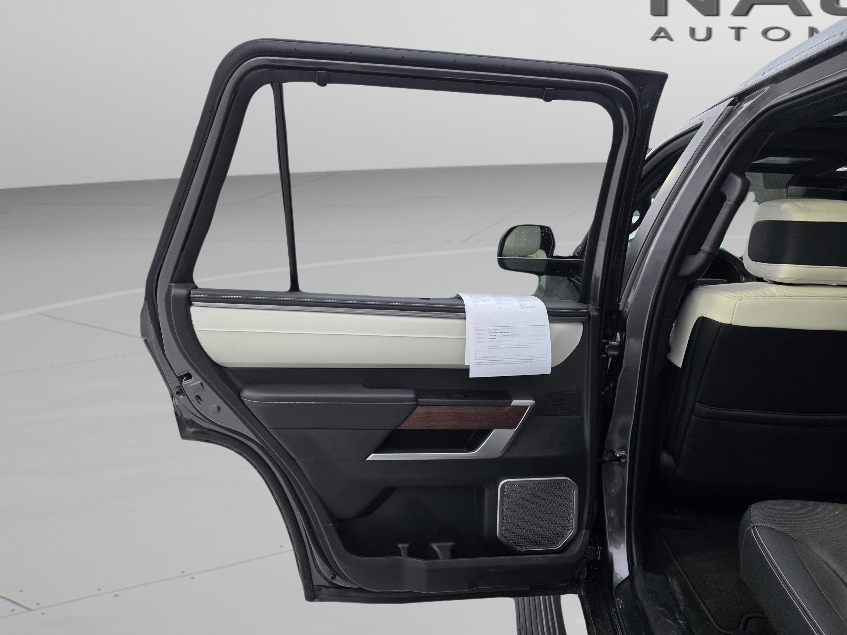 Used 2025 Toyota Sequoia Capstone image 18