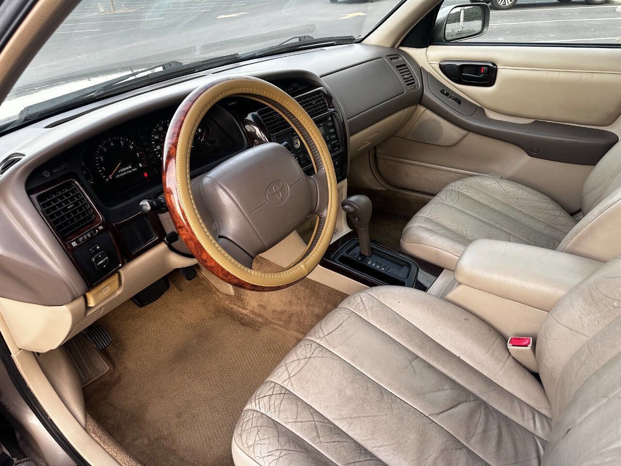 Used 1998 Toyota Avalon XLS image 11