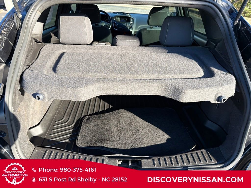 Used 2017 Ford Focus ST image 36