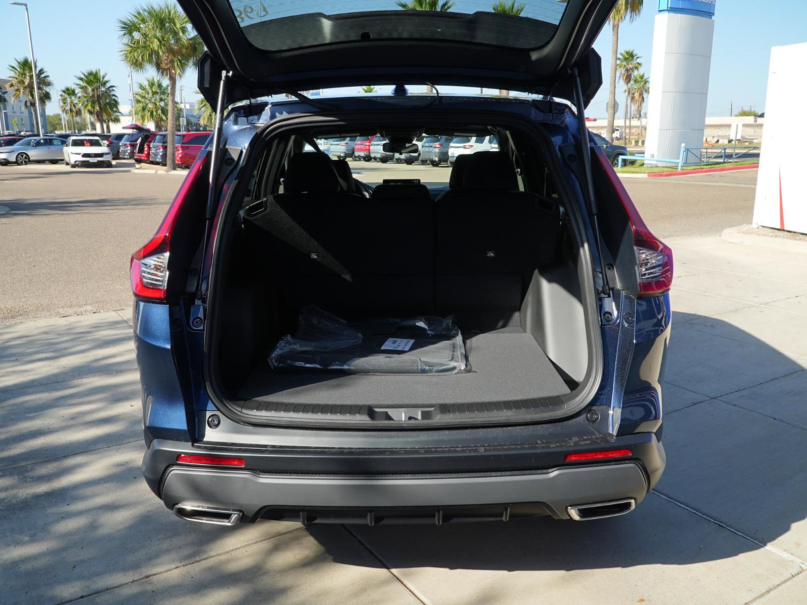 New 2026 Honda CR-V Sport image 7