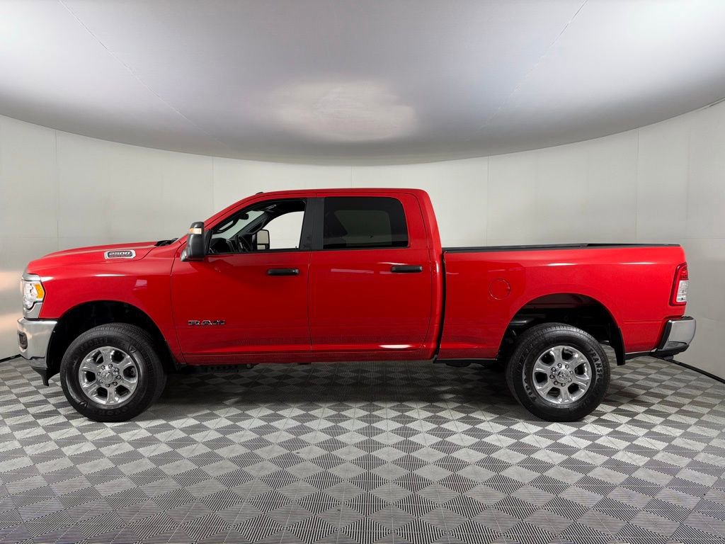 Used 2024 RAM 2500 Big Horn w/ Bed Utility Group image 11