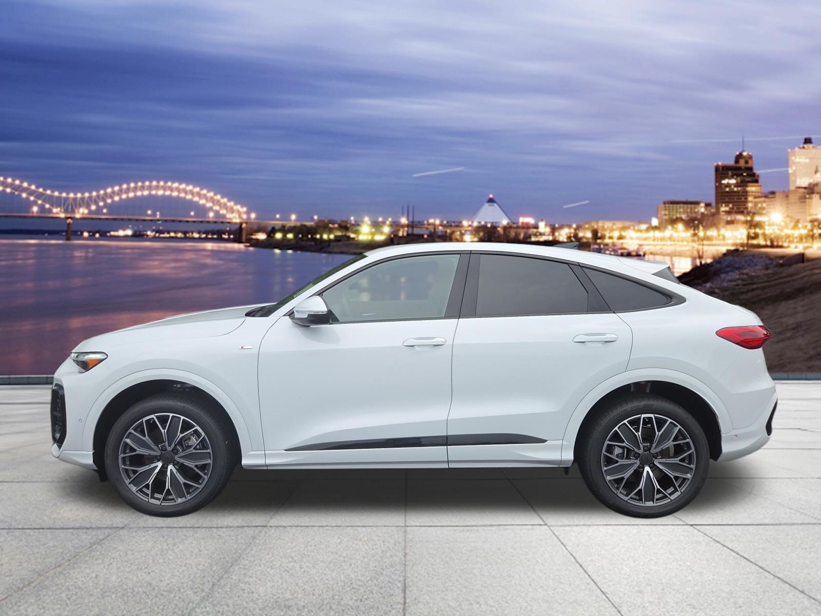 New 2026 Audi Q5 Premium Plus AWD/4WD image 2