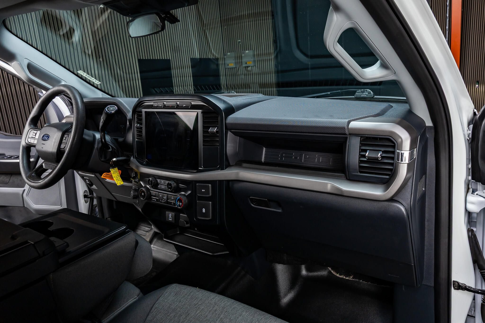 Used 2024 Ford F150 XL w/ Equipment Group 103A High AWD/4WD image 17