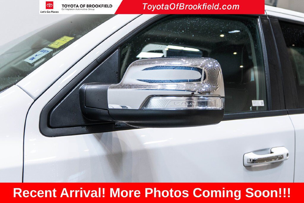 Used 2022 RAM 1500 Laramie AWD/4WD image 11