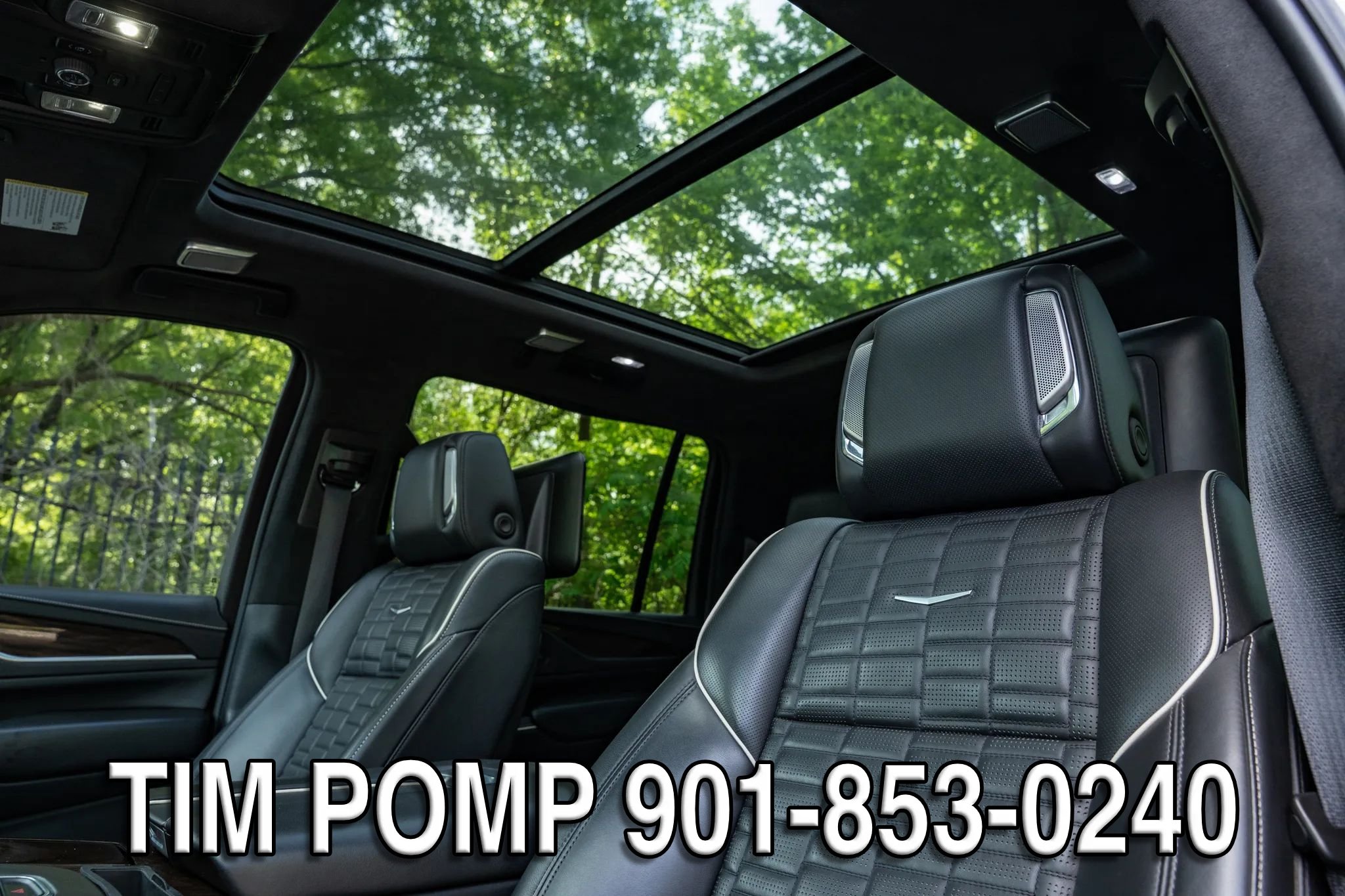 Used 2023 Cadillac Escalade ESV Sport Platinum w/ Heavy-Duty Trailer Package AWD/4WD image 12