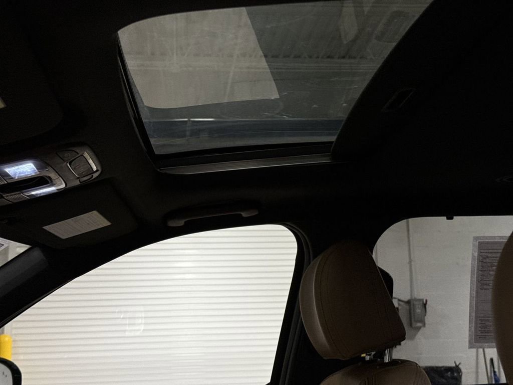 Used 2021 Kia Telluride SX FWD image 20