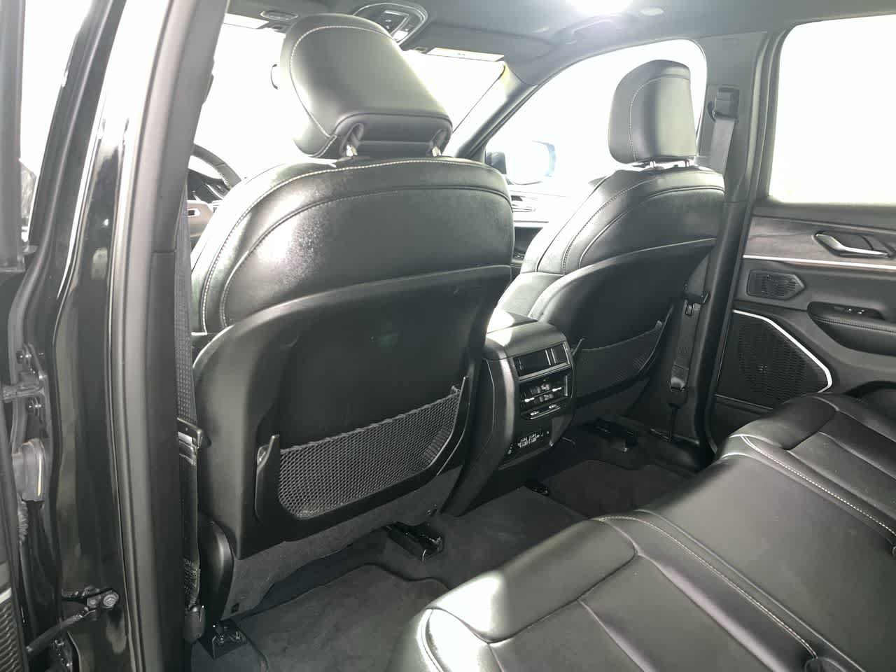 Used 2024 Jeep Grand Cherokee Limited 4xe AWD/4WD image 26