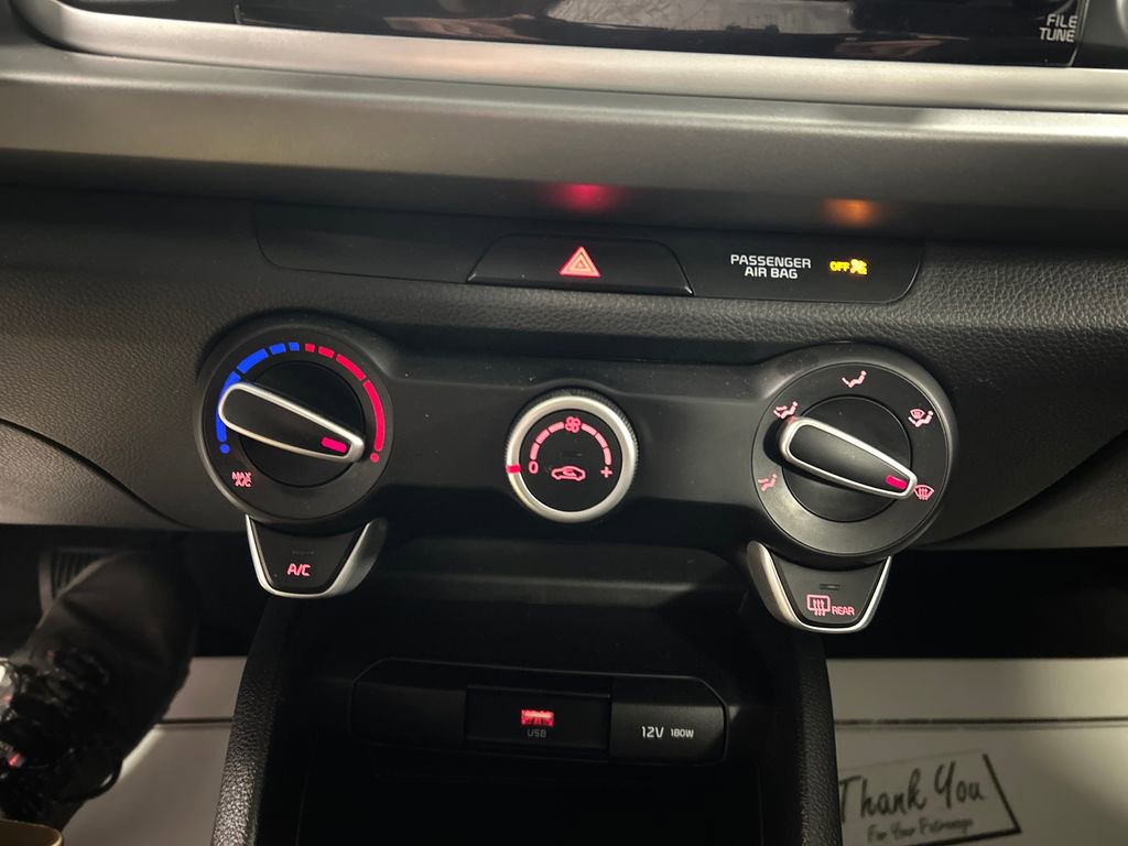 Used 2022 Kia Rio LX image 17