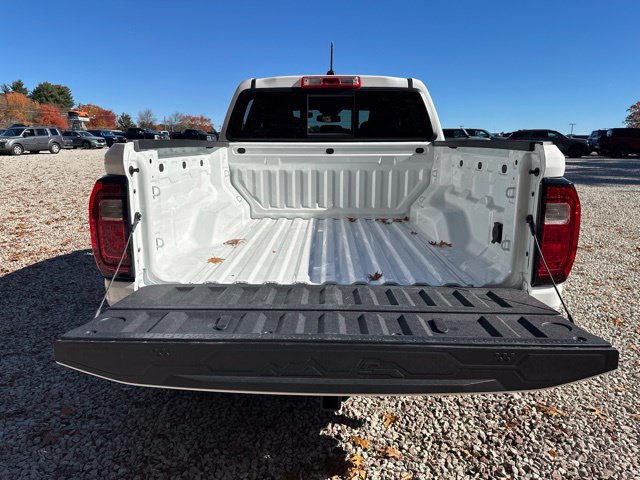 Used 2026 GMC Canyon AT4 AWD/4WD image 13
