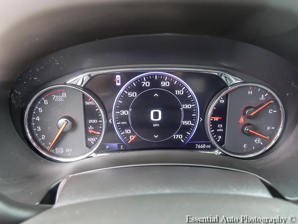 Used 2024 GMC Terrain Denali w/ Denali Premium Package AWD/4WD image 4