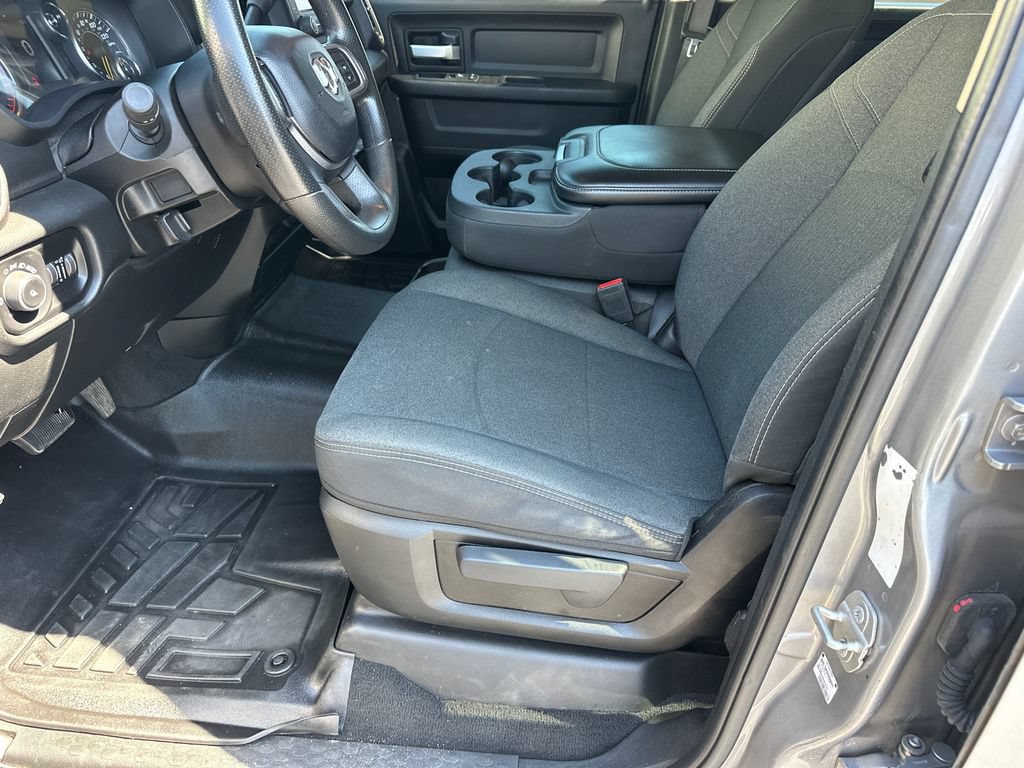 Used 2019 RAM 2500 Tradesman AWD/4WD image 9
