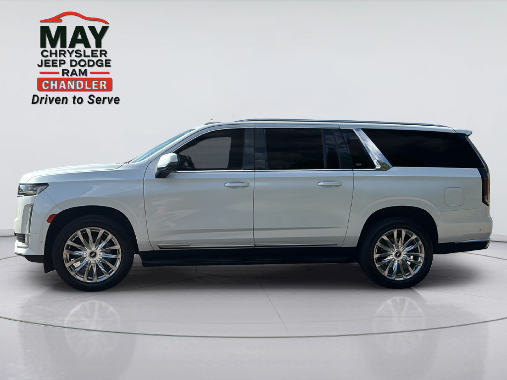 Used 2022 Cadillac Escalade ESV Premium Luxury AWD/4WD image 4
