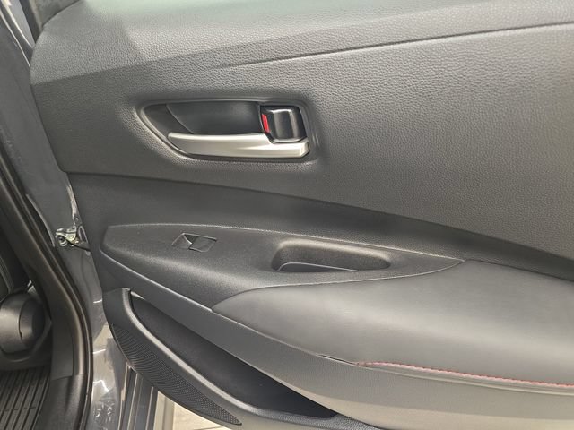 Used 2025 Toyota Corolla XSE FWD image 15