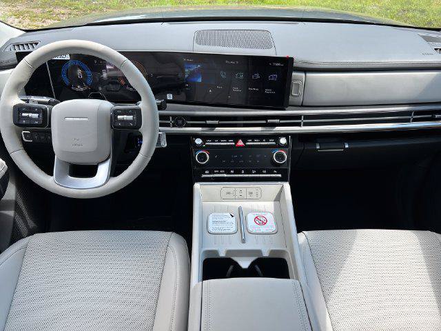 New 2027 Hyundai Santa Fe SEL AWD/4WD image 17