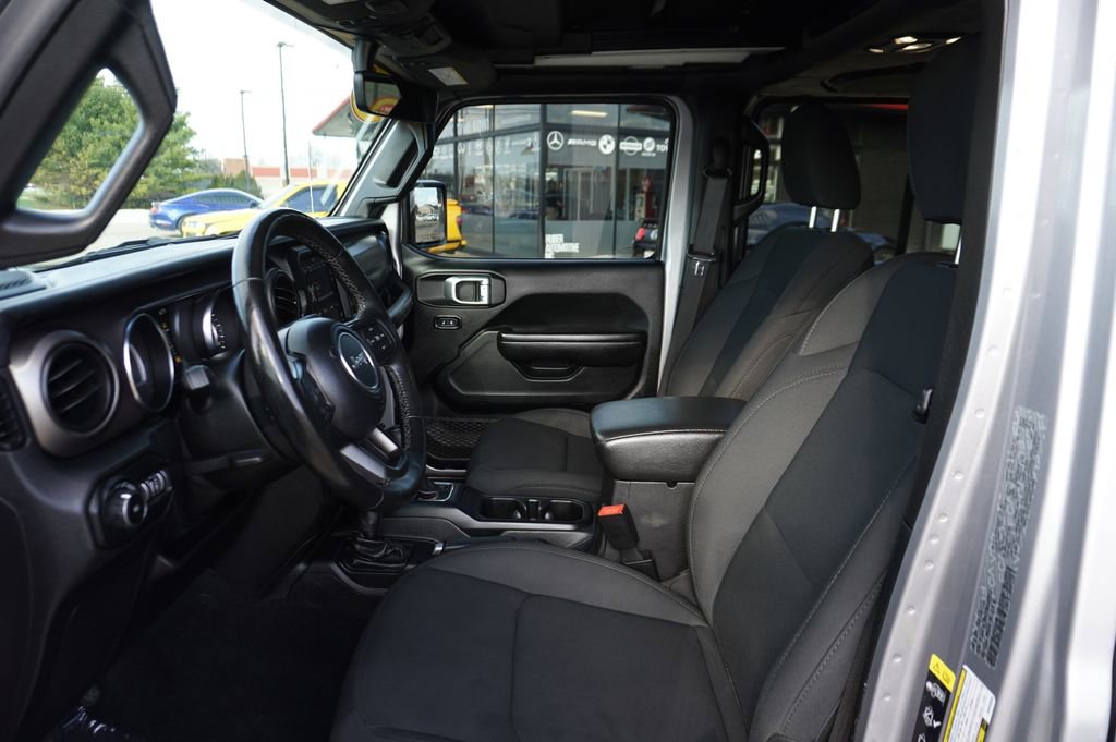 Used 2021 Jeep Wrangler Unlimited Sport image 24