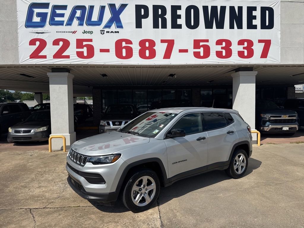 Used 2024 Jeep Compass Sport AWD/4WD image 1