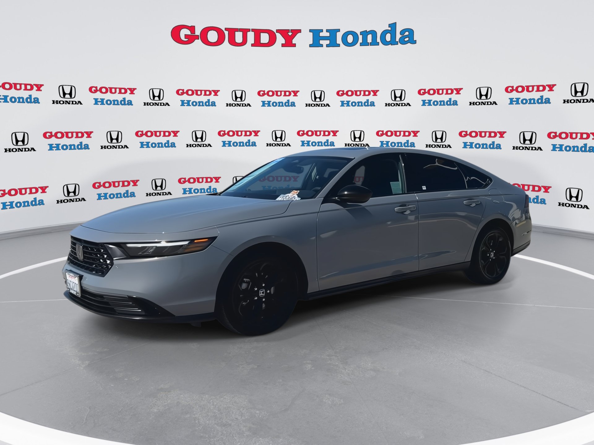 Certified 2025 Honda Accord SE image 4