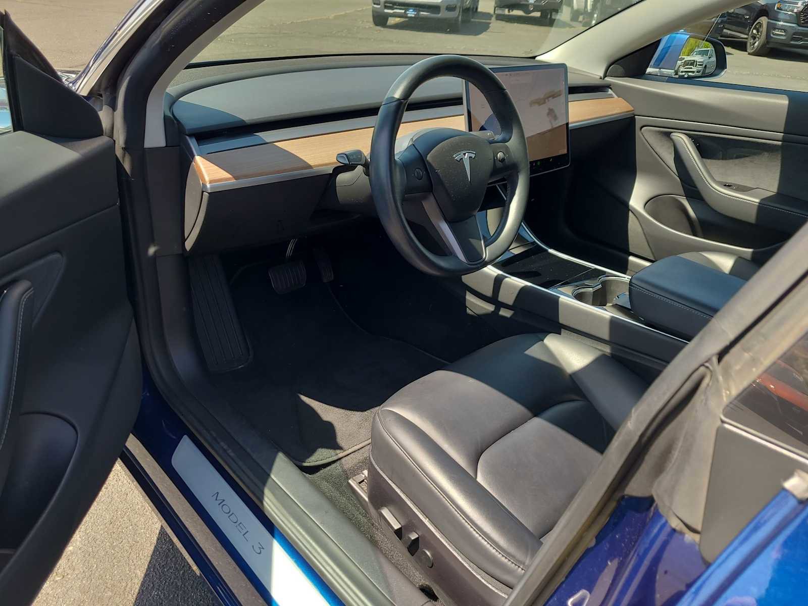 Used 2019 Tesla Model 3 Long Range AWD/4WD image 10